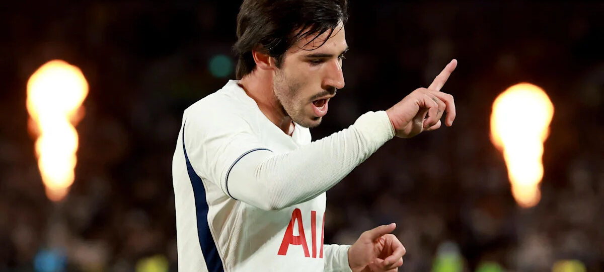 The Hoddle of Coffee: Tottenham Hotspur News and Links for Monday, August 10