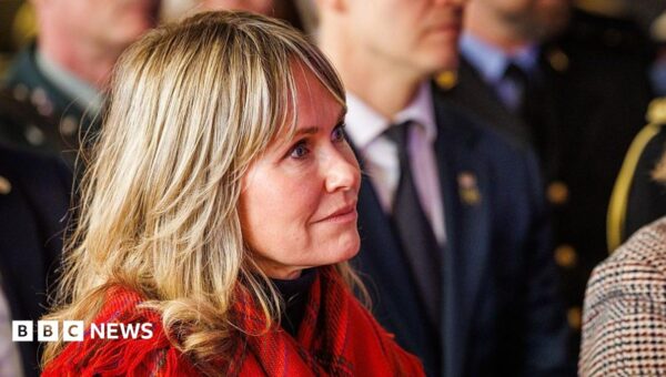 Oslo mayor calls off wedding ceremony after death of Norway’s king
