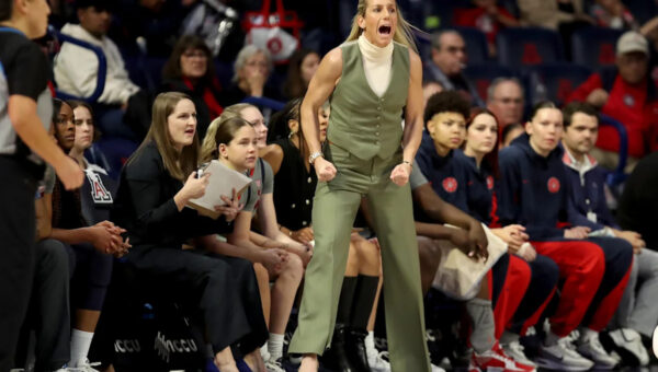 Arizona women’s basketball: 2027 wing Brieana Brown becomes Becky Burke’s highest-ranked commit