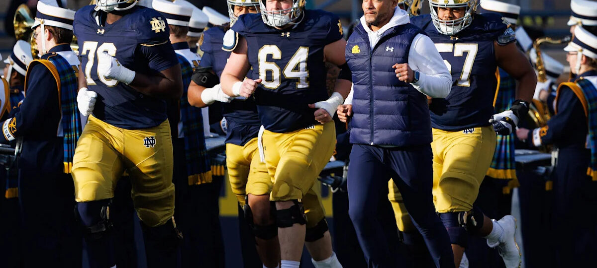 Where does ESPN have Notre Dame in its latest 2027 CFP projections?