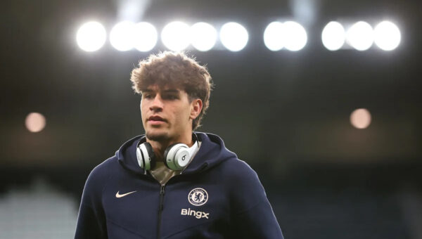 Chelsea and Napoli in striker talks with Blues demanding £25m for young target man
