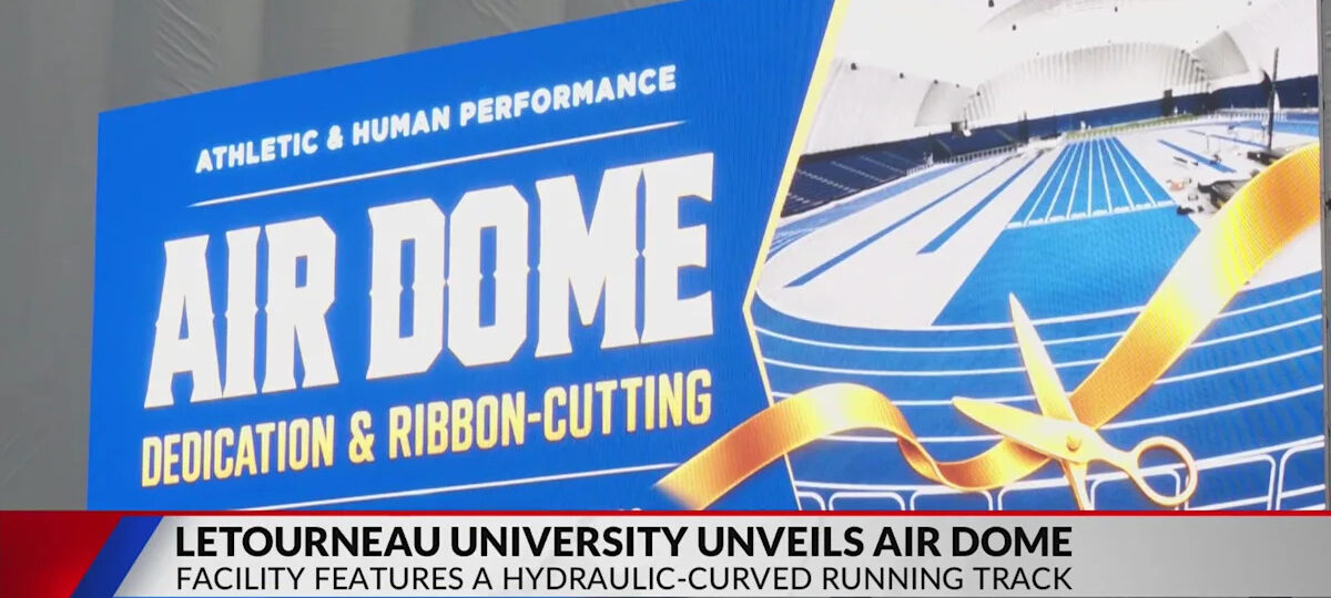 LeTourneau celebrates opening of Air Dome inflatable indoor athletic facility