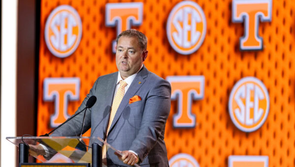 Coaches poll reveal, where will Tennessee Vols football land in Top 25 rankings