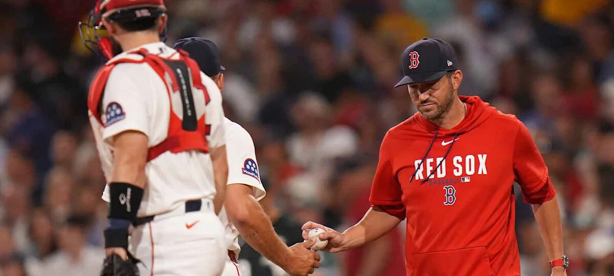 Chad Tracy making Red Sox history as old as Fenway Park itself