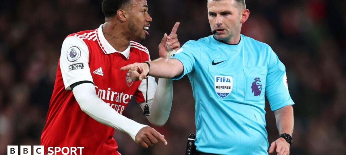 Premier League to publish verdicts on referee and VAR decisions