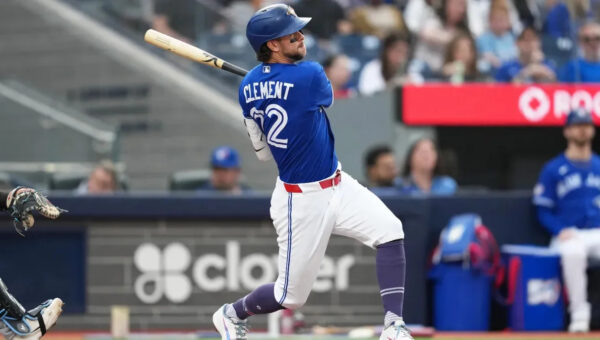 What channel is Blue Jays vs. Mariners on today? Time, TV schedule, live stream to watch MLB Friday Night Baseball