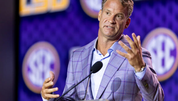 Dae'Quan Wright and LSU's eligibility fight highlights another huge problem in college sports: Coaches refuse to say 'no'