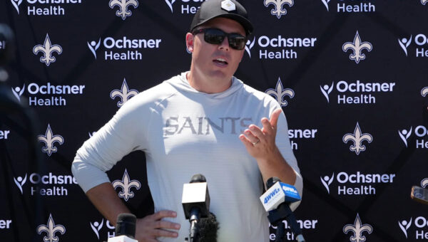Kellen Moore shares injury updates after Saints-Rams practice