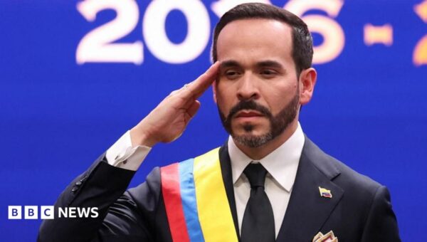 US pledges $1bn support to Colombia as Trump-backed president sworn in