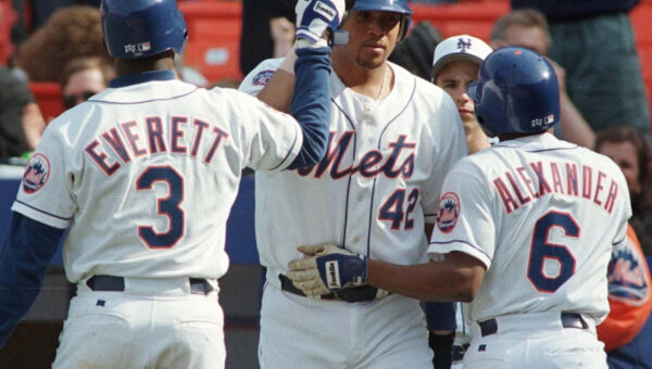 Former Mets outfielder Butch Huskey dies at 54