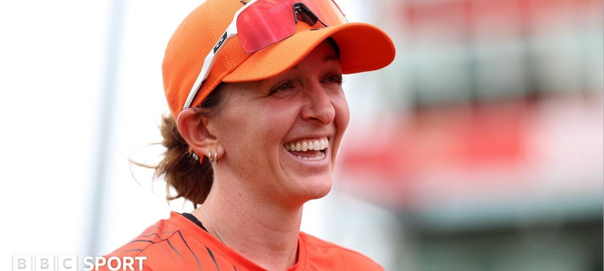 Ex-England bowler Cross to retire at end of summer