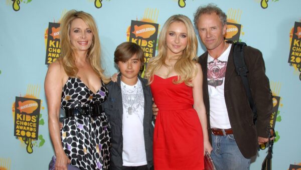 Who Are Hayden Panettiere’s Parents? Meet Her Mom, Lesley, & Dad, Skip