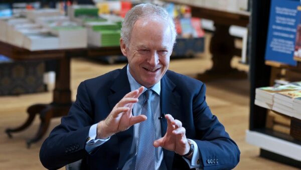 Barnes & Noble has staged an unlikely comeback. CEO James Daunt shared 4 key lessons from its turnaround.