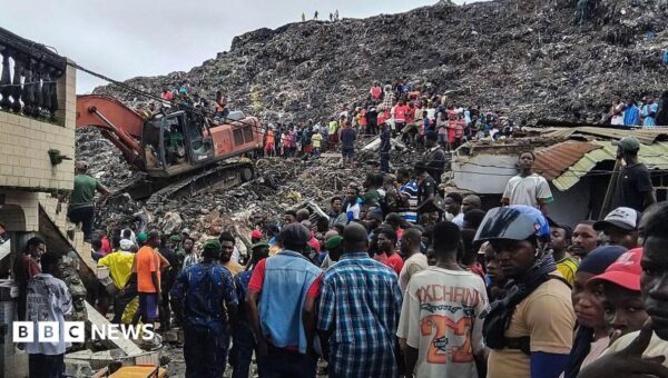 Guinea rubbish landfill collapse kills 30