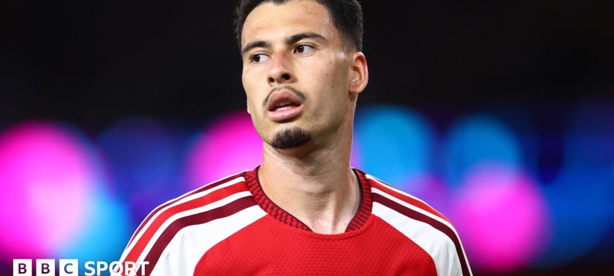 Martinelli deserves better from Arsenal - Wright