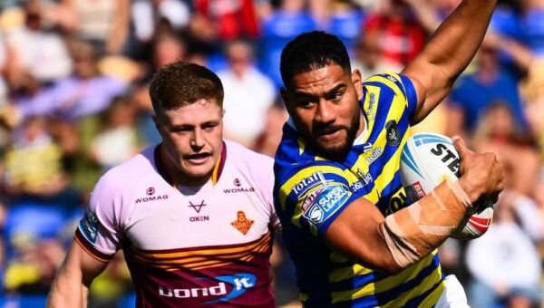 Warrington hang on to beat Giants in try-fest