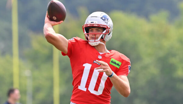 5 standouts from Patriots training camp practice with Eagles