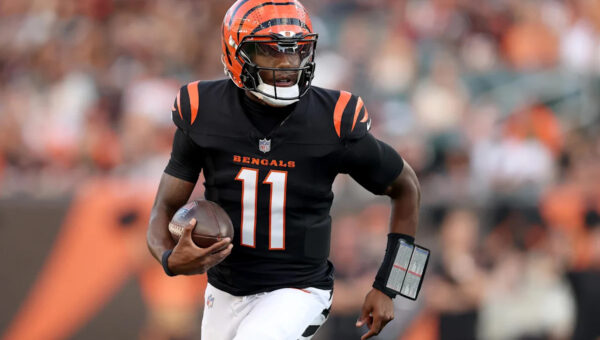 Bengals News: Josh Johnson makes his case to stick with Cincinnati
