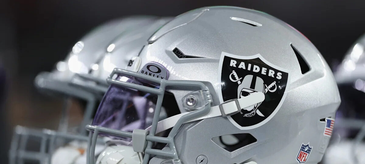 Raiders set first 53-man roster under HC Klint Kubiak