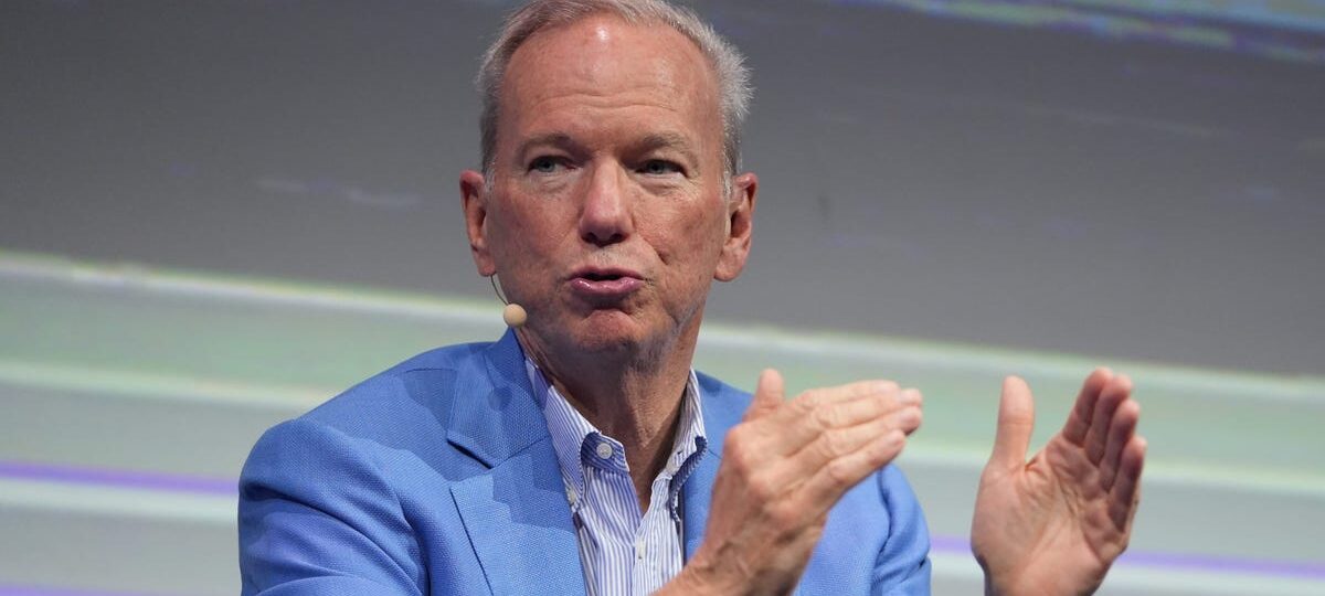 Eric Schmidt is selling his superyacht