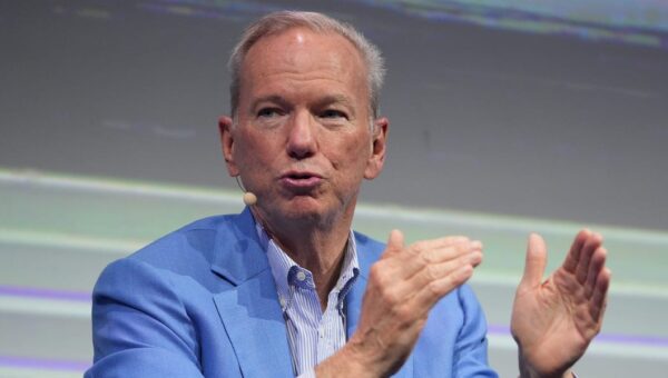 Eric Schmidt is selling his superyacht