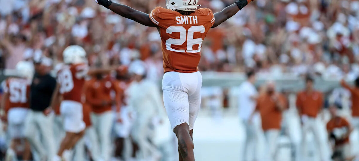 Texas LB Ty’Anthony Smith did not participate in Saturday’s scrimmage