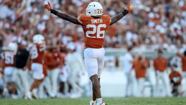 Texas LB Ty’Anthony Smith did not participate in Saturday’s scrimmage