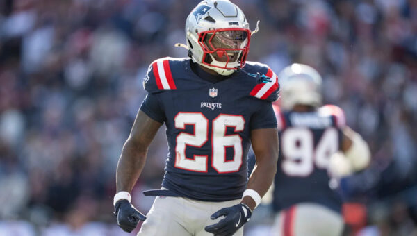 Patriots reach injury settlement with running back Terrell Jennings