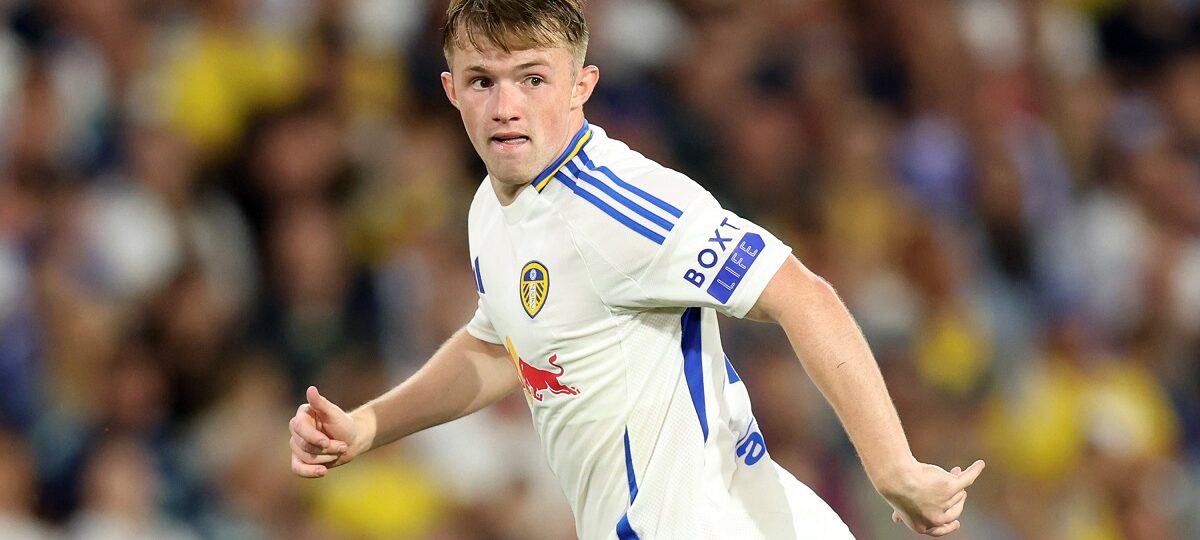 Striker closes in on £6.5m move after 5 year contract with Premier League team agreed