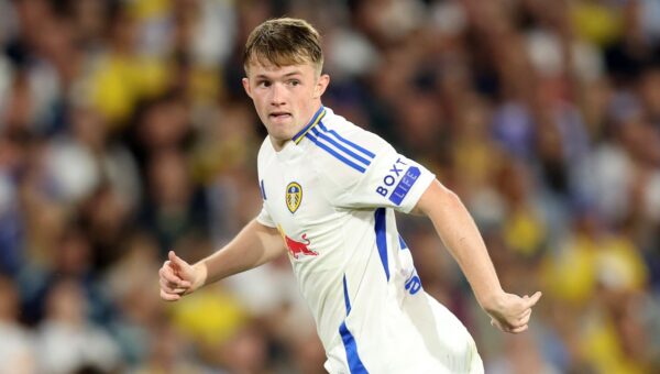 Striker closes in on £6.5m move after 5 year contract with Premier League team agreed