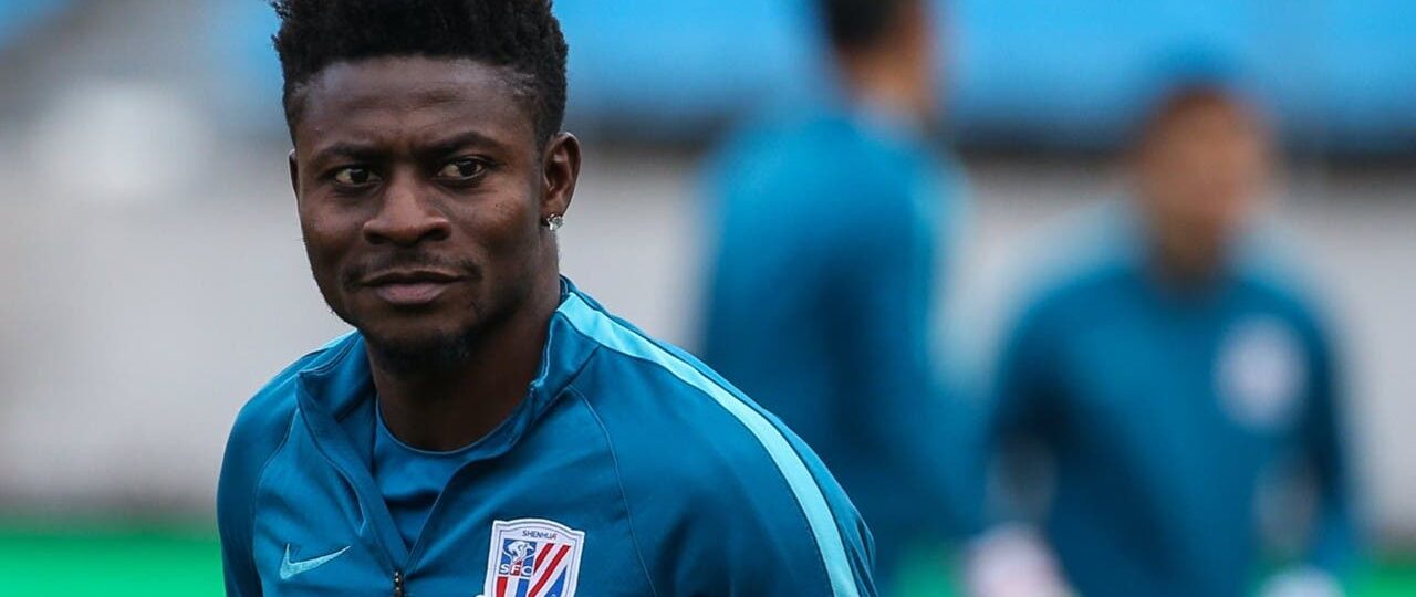 Super Eagles: ‘Nigeria needs more strikers’ – Obafemi Martins speaks on Osimhen’s attitude