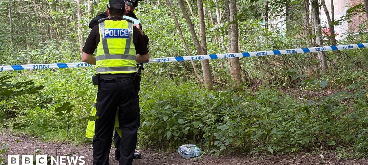 Girl, 11, found dead after search at Midlothian beauty spot