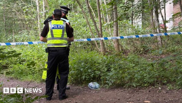 Girl, 11, found dead after search at Midlothian beauty spot