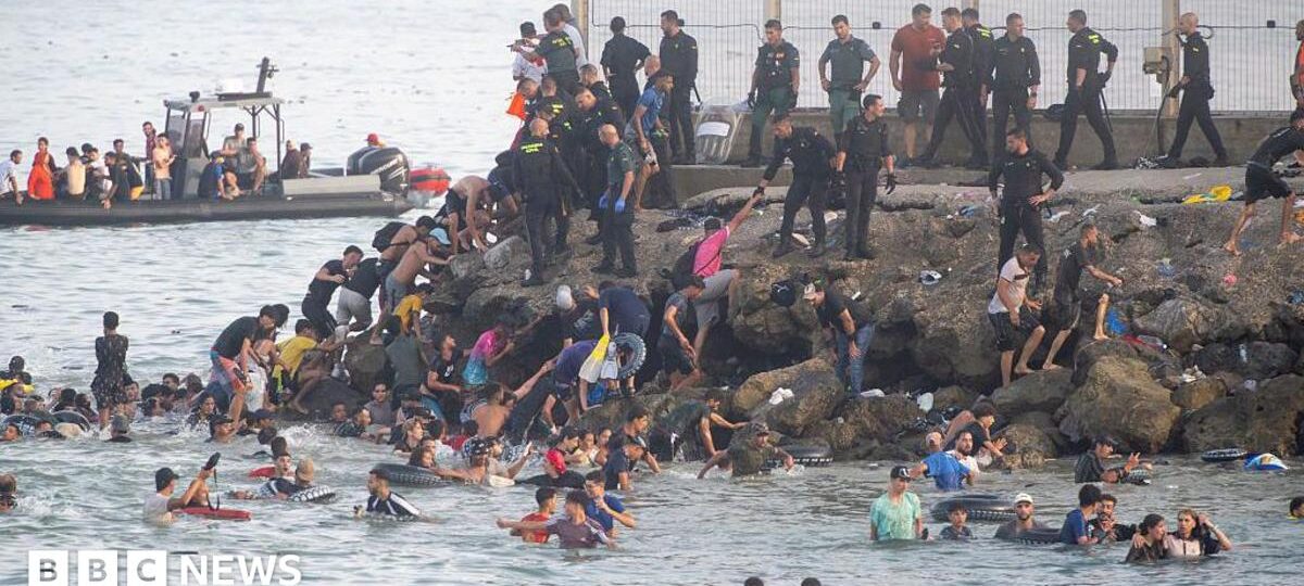 EU calls for stronger borders after Ceuta migrant crossings
