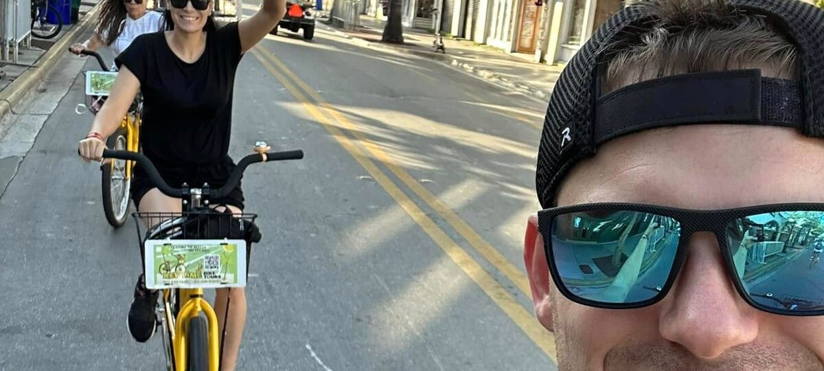 A couple who quit their 9-to-5s and built a 7-figure net worth say their first step to financial independence had nothing to do with money
