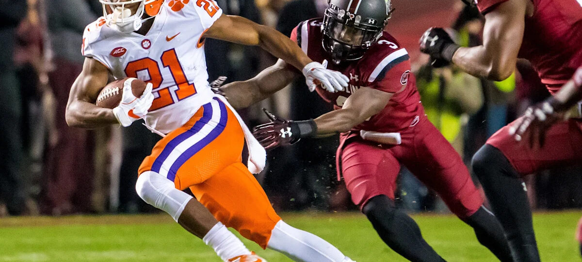 Former Clemson receiver gets another shot in NFL with Chicago Bears
