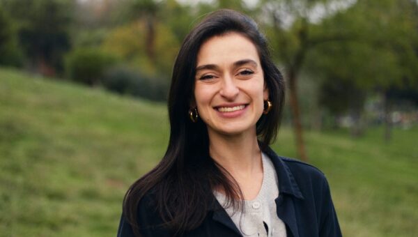 Read the cold LinkedIn outreach that led Fishwife's CEO to hire a candidate