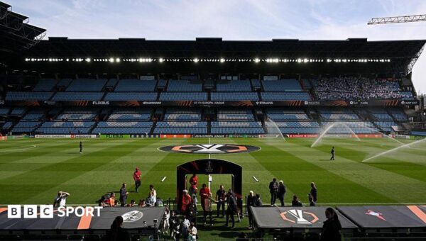 La Liga to inspect Celta Vigo’s pitch after fungus outbreak