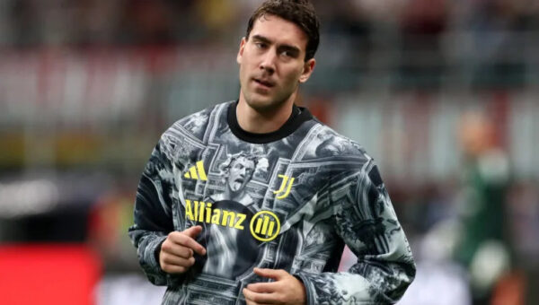 Atletico Madrid step up pursuit of free-agent Dusan Vlahovic after Juventus exit