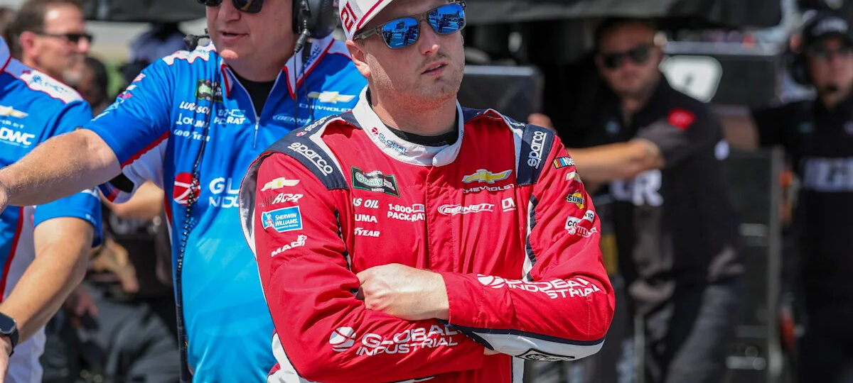 “Be the Tough Guy”: Austin Hill Reveals Kevin Harvick’s Advice After Kyle Busch’s Death