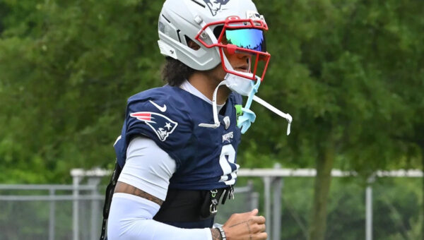 Christian Gonzalez has ‘no idea’ about any Patriots edict regarding practice and negotiating