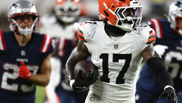 Twitter reacts to Patriots' 37-13 loss to Browns in preseason finale