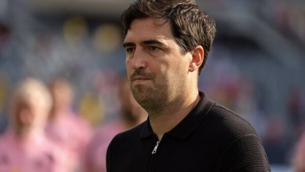 Liverpool vs Nottingham Forest: Andoni Iraola Faces His First Major Anfield Test
