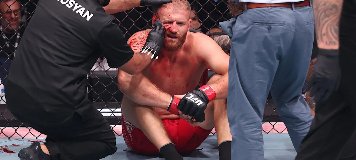 UFC Belgrade Highlights! Stirling Ices Blachowicz With Record-Setting KO