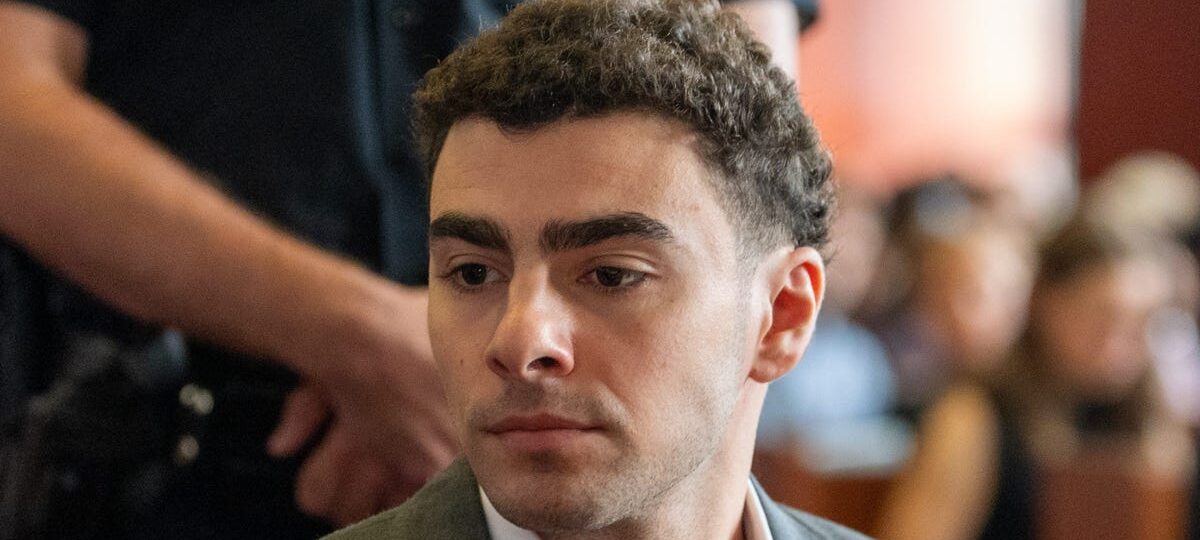 Luigi Mangione pleads guilty to federal stalking charges in striking reversal