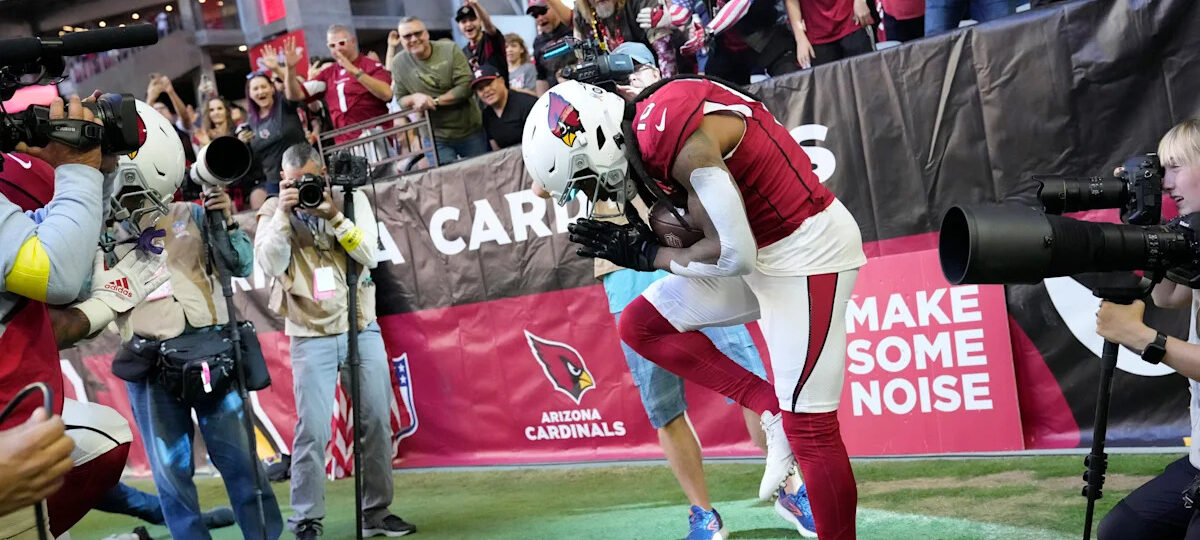 Ex-Cardinals standout receiver joins Power 4 college coaching staff