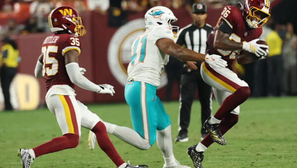 Former Michigan State safety snags interception in preseason game