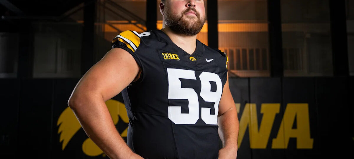 Seahawks select Iowa OT in 2027 NFL mock draft from Sports Illustrated