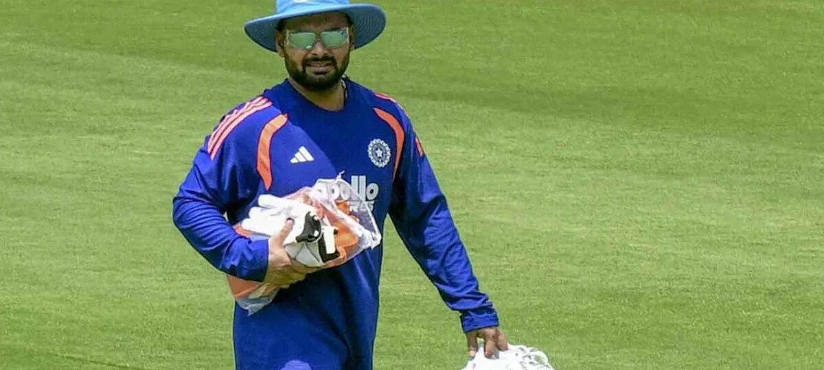 'Sab talvaar chalayenge': Rishabh Pant's hilarious Ravindra Jadeja banter with Sarfaraz Khan caught on stump mic - WATCH