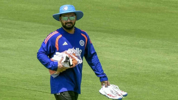 ‘Sab talvaar chalayenge’: Rishabh Pant’s hilarious Ravindra Jadeja banter with Sarfaraz Khan caught on stump mic – WATCH